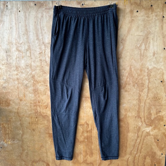 Outdoor Voices Gray SpaceDye Cloudknit Tapered Pull On Pant - Picture 2 of 11